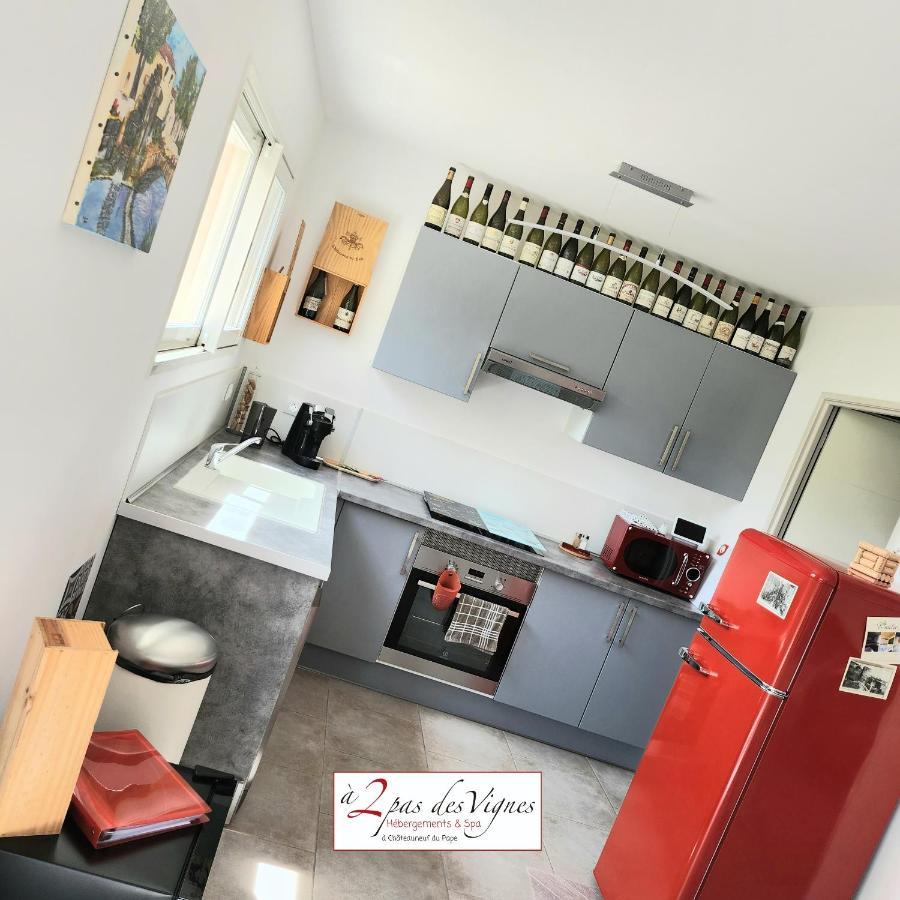 A 2 Pas Des Vignes, Hebergements Et Spa, Maison Numero 6, A Chateauneuf Du Pape Eksteriør billede